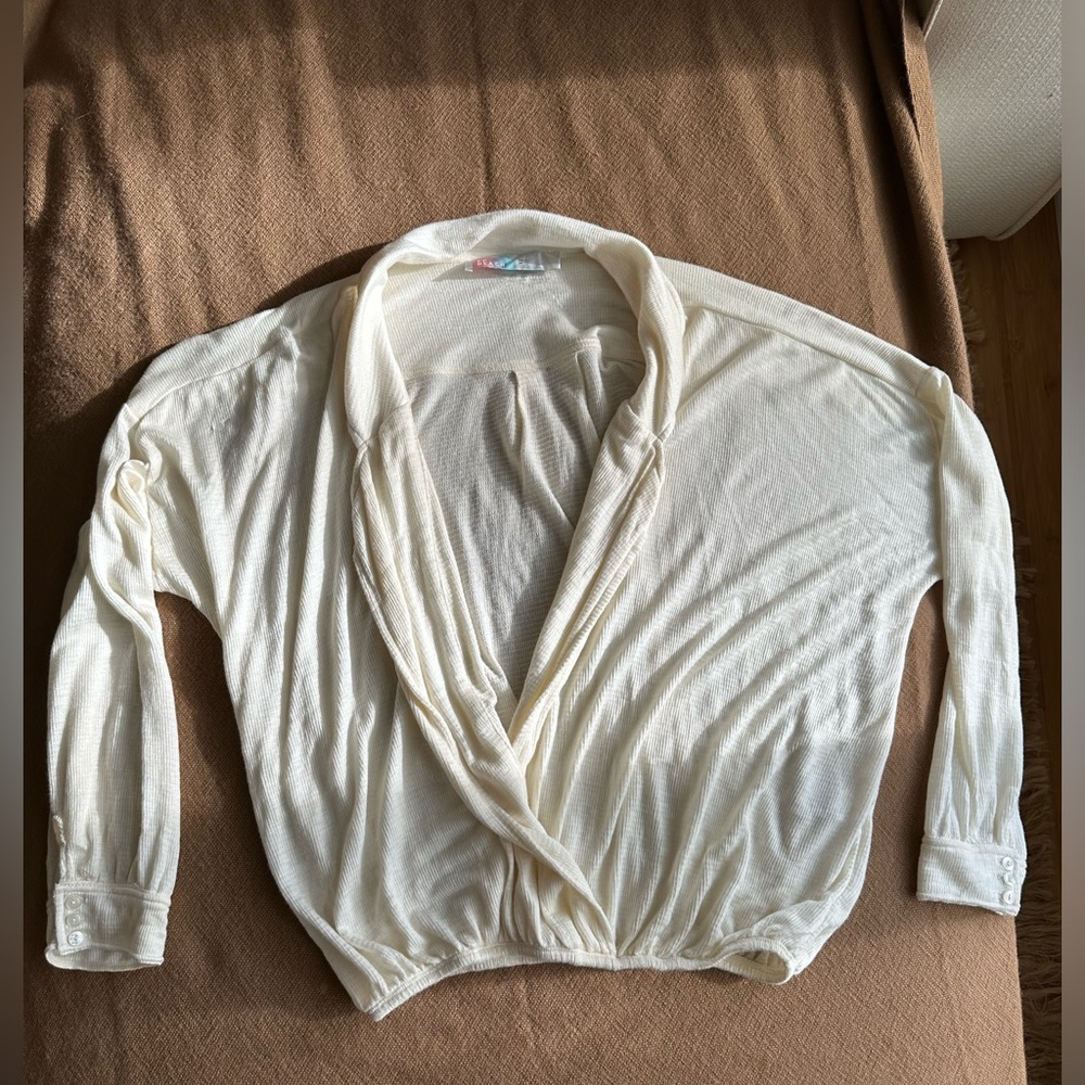 Free People - Cream Longsleeve XS